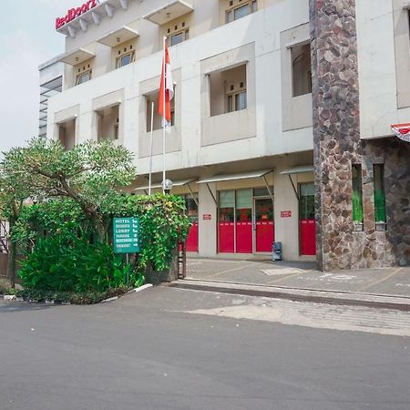 Residences By Reddoorz Near Maranatha University 万隆 外观 照片