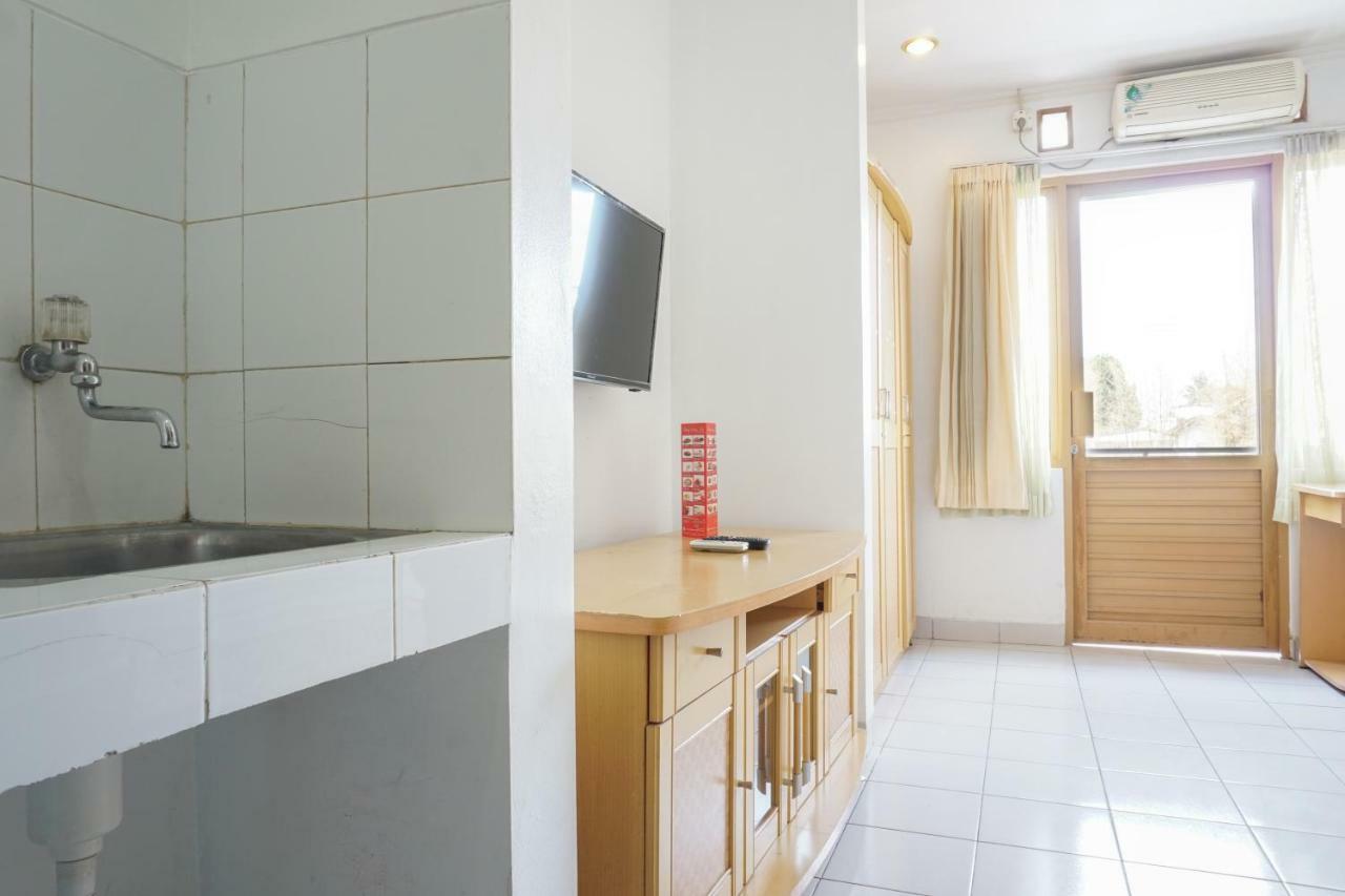 Residences By Reddoorz Near Maranatha University 万隆 外观 照片