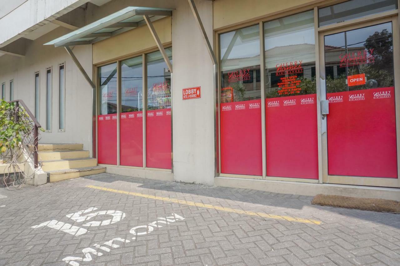 Residences By Reddoorz Near Maranatha University 万隆 外观 照片